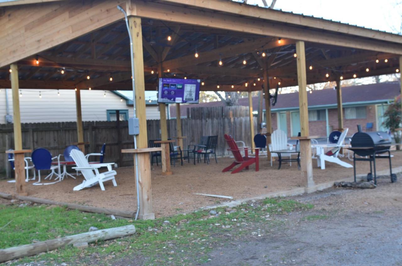 The Oak Motel Ла-Грейндж Екстер'єр фото